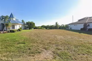 2506 El Dorado Pkwy W, Cape Coral, FL 33914 - Photo 1