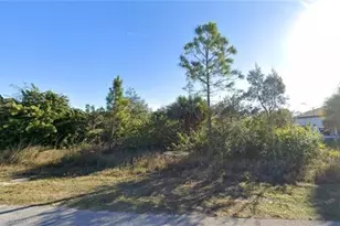 847 Youngreen Dr, Fort Myers, FL 33913 - Photo 1