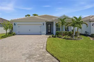 7517 Paradise Tree Dr, North Fort Myers, FL 33917 - Photo 1