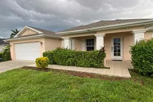 3704 NE 12th Ave, Cape Coral, FL 33909 - Photo 1