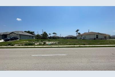 1702 Tropicana Pkwy W, Cape Coral, FL 33993 - Photo 1