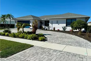 580 Tripoli Ct, Marco Island, FL 34145 - Photo 1