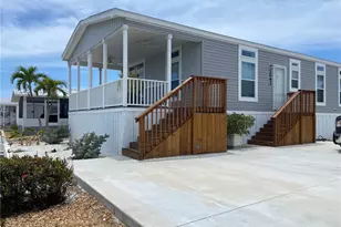 3042 Bowsprit Ln, Saint James City, FL 33956 - Photo 1