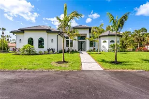 1911 Jung Blvd E, Naples, FL 34120 - Photo 1