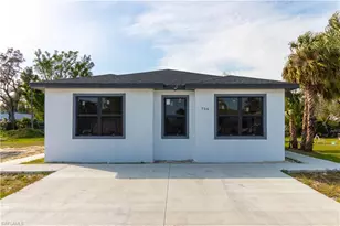 734 Veronica S Shoemaker Blvd, Fort Myers, FL 33916 - Photo 1