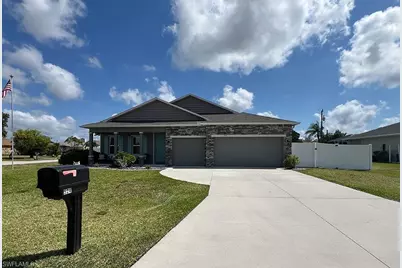 524 SW 35th Ter, Cape Coral, FL 33914 - Photo 1