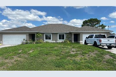 2405/2407 Paul Ave S, Lehigh Acres, FL 33973 - Photo 1