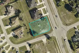 610 Skyline Blvd, Cape Coral, FL 33991 - Photo 1