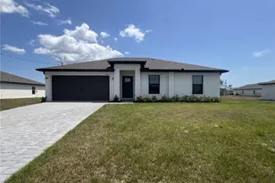 184 Blackstone Dr, Fort Myers, FL 33913 - Photo 1