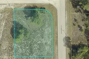 878 Sunflower Ct, Lehigh Acres, FL 33974 - Photo 1