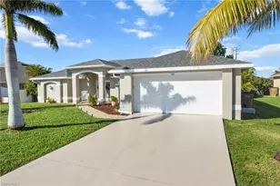 125 SW 22nd Terrace, Cape Coral, FL 33991 - Photo 1