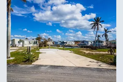 49 Doubloon Way, Fort Myers Beach, FL 33931 - Photo 1