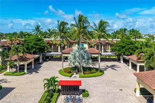 985 Sandpiper St, Naples, FL 34102 - Photo 1