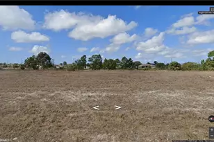 432 NW 18th Pl, Cape Coral, FL 33993 - Photo 1