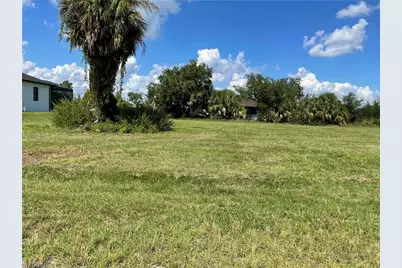 2005 NE 34th Ter, Cape Coral, FL 33909 - Photo 1