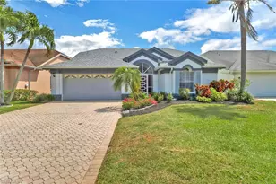 6637 Vancouver Ln, Naples, FL 34104 - Photo 1