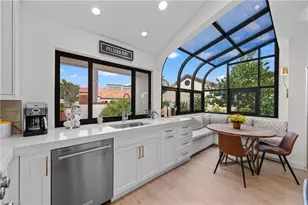 585 Bay Villas Ln, Naples, FL 34108 - Photo 1