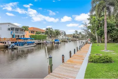 1686 Blue Point Ave #B9, Naples, FL 34102 - Photo 1