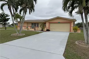 1020 SE 21st St, Cape Coral, FL 33990 - Photo 1