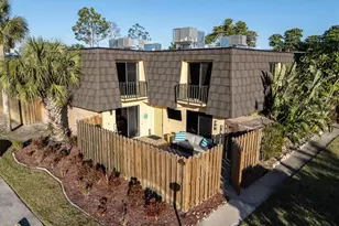 5570 Woodrose Ct, Fort Myers, FL 33907 - Photo 1