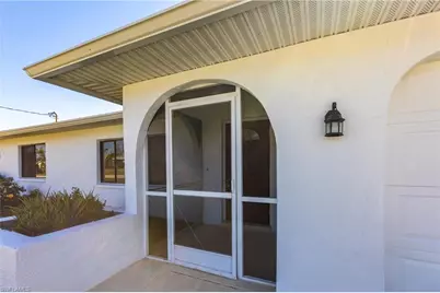 118 SW 13th St, Cape Coral, FL 33991 - Photo 1