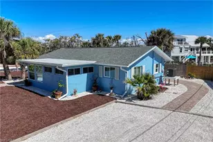 220 Hurricane Ln, Sanibel, FL 33957 - Photo 1