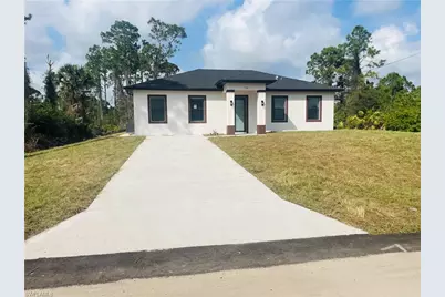 712 Clemwood Ave S, Lehigh Acres, FL 33974 - Photo 1