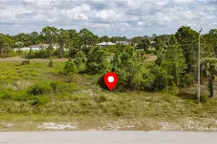637 Hutton St, Lehigh Acres, FL 33974 - Photo 1