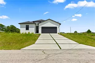 7016 Tide Cir, Labelle, FL 33935 - Photo 1