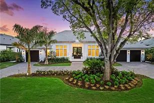 580 Coral Dr, Naples, FL 34102 - Photo 1