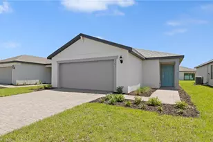 1202 Caloosa Cv Dr, Labelle, FL 33935 - Photo 1