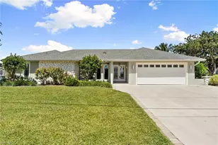 124 E North Shore Ave, North Fort Myers, FL 33917 - Photo 1