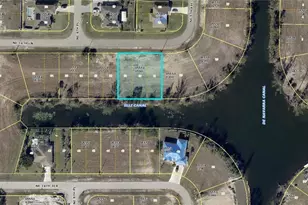 822 NE 34th Ln, Cape Coral, FL 33909 - Photo 1
