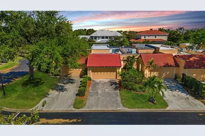 1437 Larkspur Dr, Fort Myers, FL 33901 - Photo 1