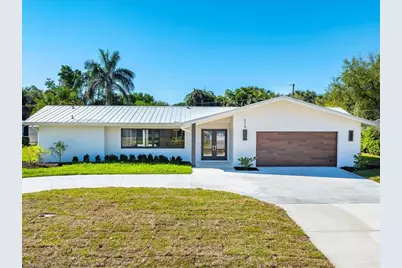 518 Cypress Way E, Naples, FL 34110 - Photo 1