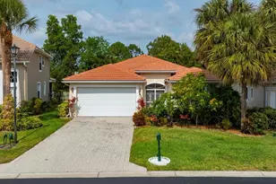7829 Stratford Dr, Naples, FL 34104 - Photo 1