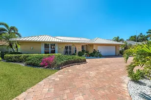 226 Torrey Pines Point, Naples, FL 34113 - Photo 1
