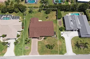 2204 Regal Way, Naples, FL 34110 - Photo 1