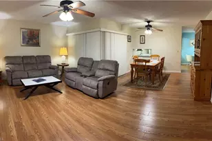 632 SE 12th Ct, Cape Coral, FL 33990 - Photo 1