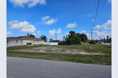 813 NW 1st Ter, Cape Coral, FL 33993 - Photo 1