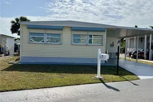 56 Percy St, Fort Myers, FL 33908 - Photo 1