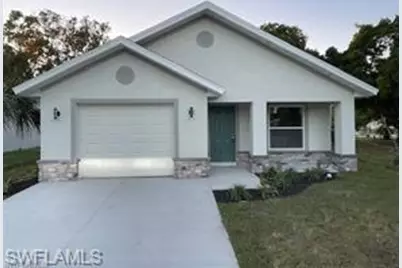 2237 Henderson Ave, Fort Myers, FL 33916 - Photo 1