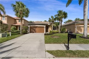 2722 Blue Cypress Lake Ct, Cape Coral, FL 33909 - Photo 1