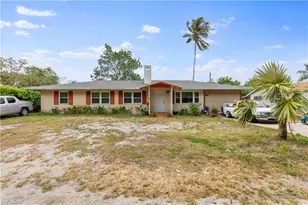 3586 Croton Rd, Naples, FL 34104 - Photo 1