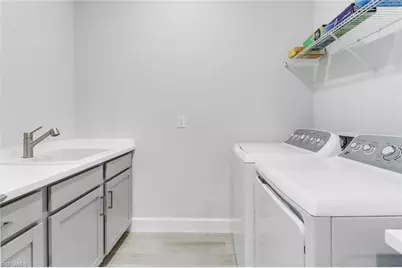 15561 Vittorio St, Naples, FL 34114 - Photo 14