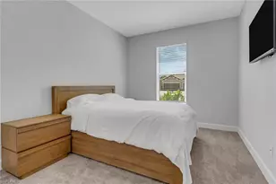 15561 Vittorio St, Naples, FL 34114 - Photo 12