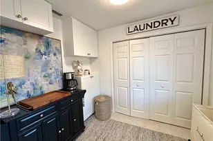 458 Lake Murex Cir, Sanibel, FL 33957 - Photo 1