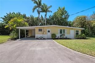4912 West Blvd, Naples, FL 34103 - Photo 1