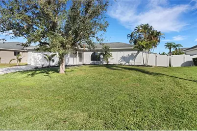 917 SW 6th Pl, Cape Coral, FL 33991 - Photo 1