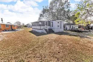 268 Mamie St, Chokoloskee, FL 34138 - Photo 1